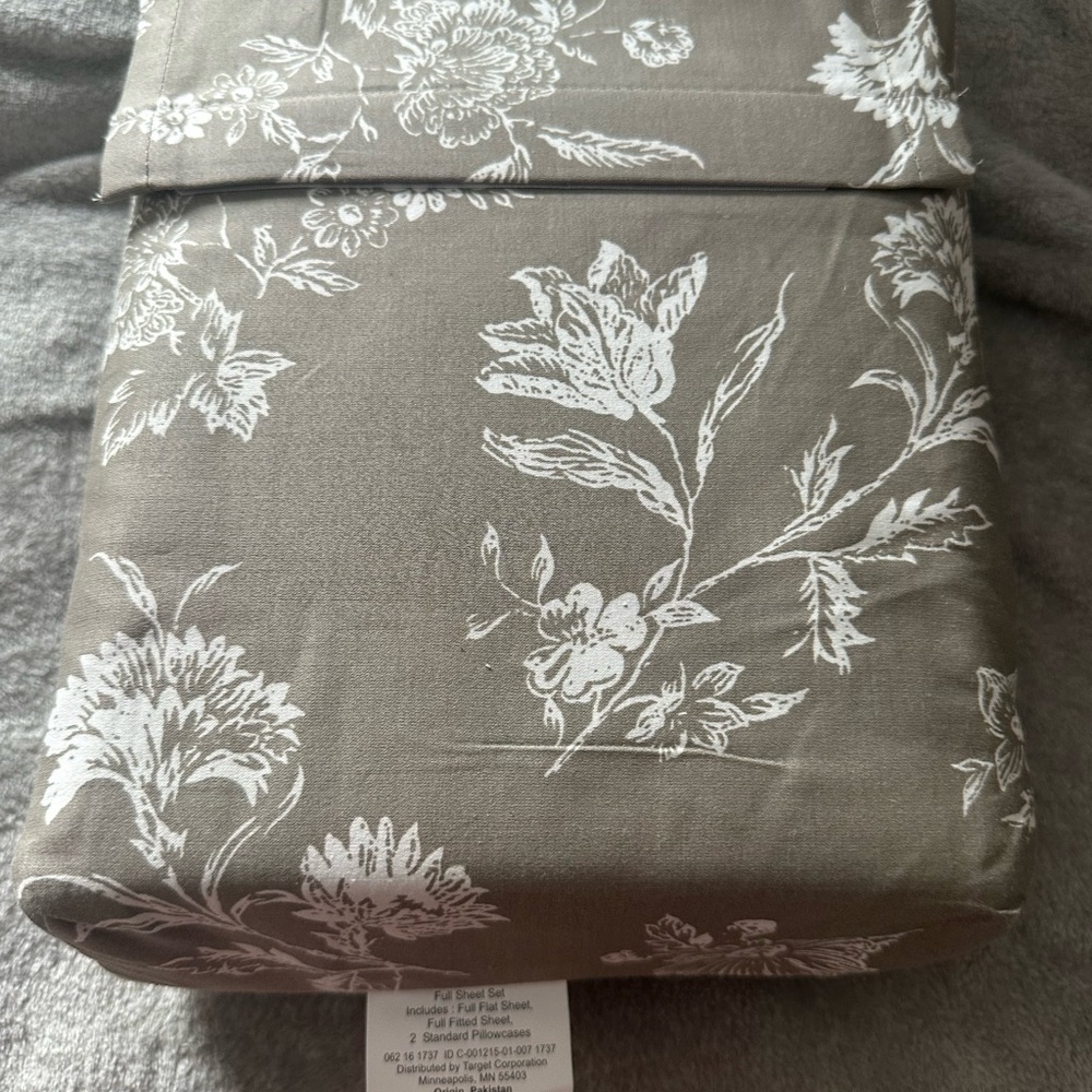 Target Gray and White Sheet Set